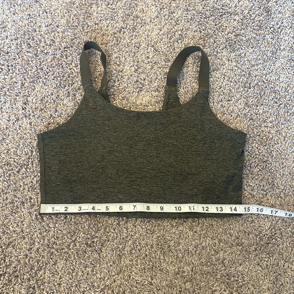 Offline by Aerie Recharge Spacedye Sports Bra Green Marled - Picture 3 of 8